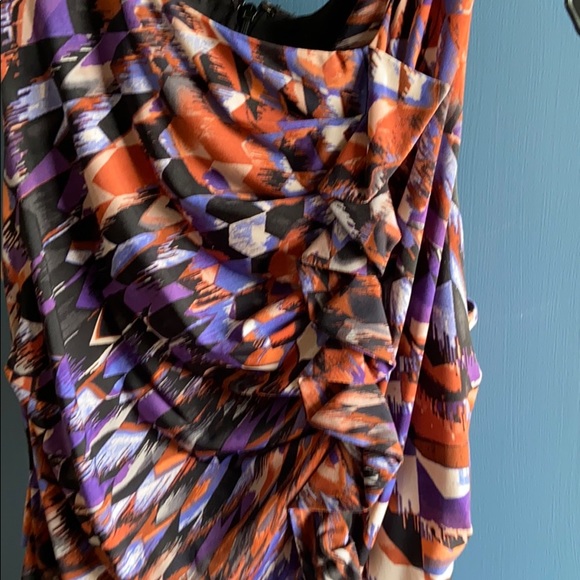 Dress - Picture 3 of 6